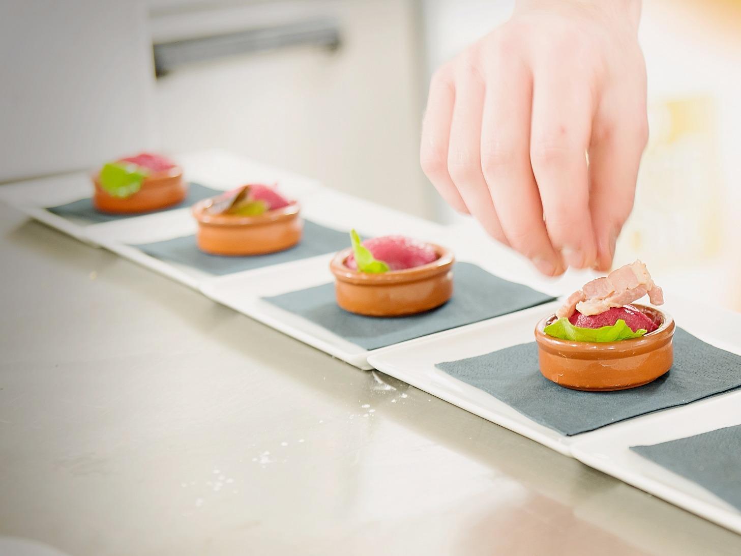 Logis Hotel De France Restaurant Le Lucullus Montmorillon Dış mekan fotoğraf