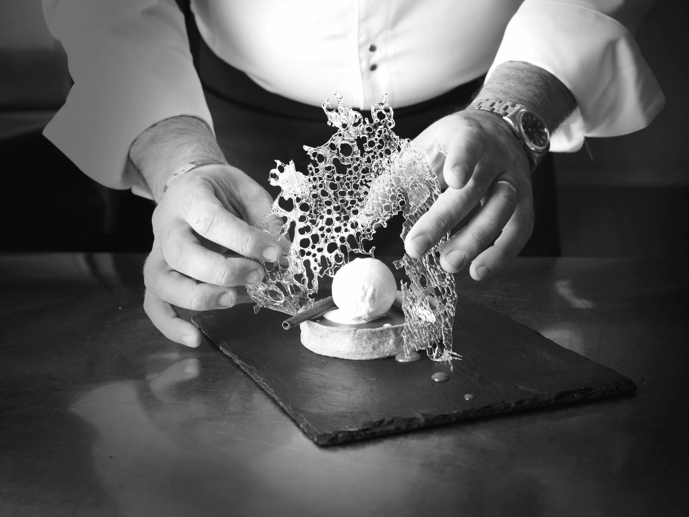 Logis Hotel De France Restaurant Le Lucullus Montmorillon Dış mekan fotoğraf