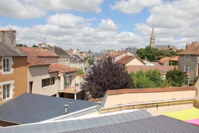 Logis Hotel De France Restaurant Le Lucullus Montmorillon Oda fotoğraf